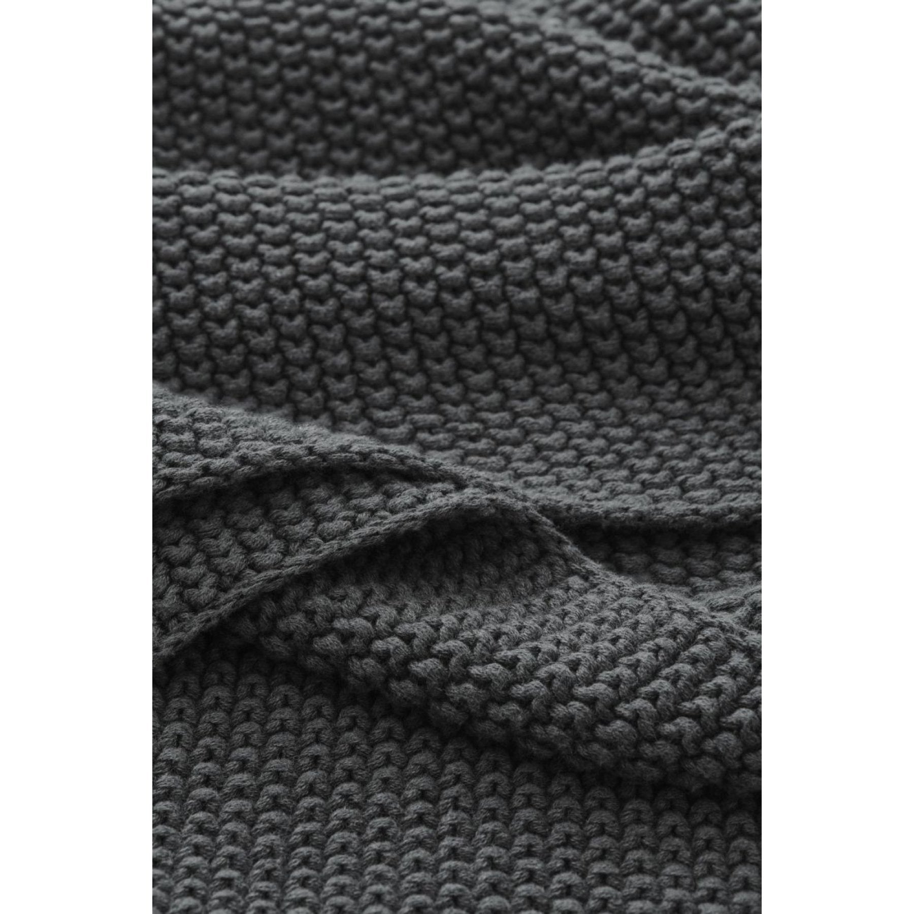 410138